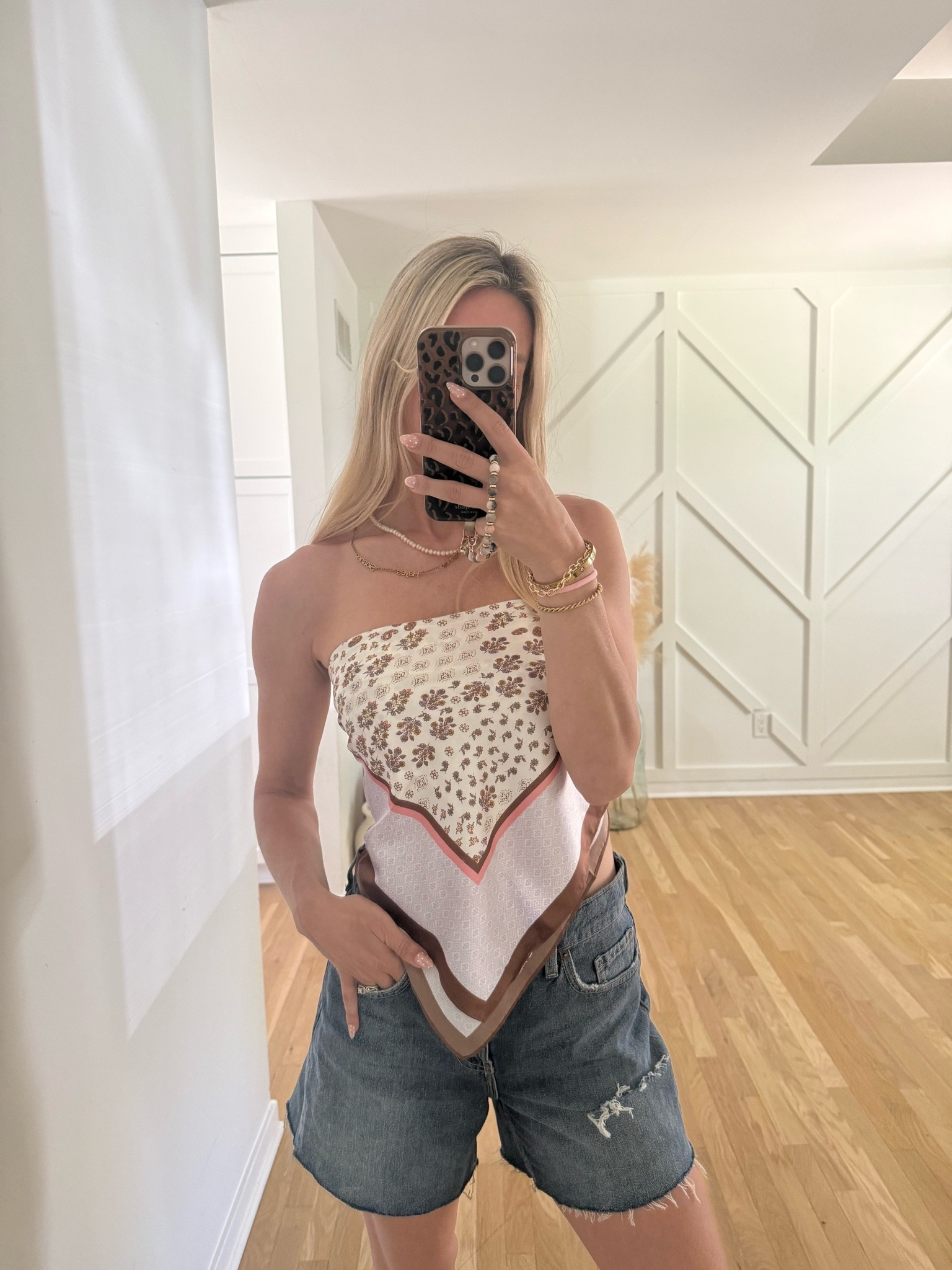 Okay wait… scarf tops are going to be THE summer trend 🤎✨ paired this Old Navy scarf top with denim shorts for the easiest elevated summer outfit that looks way more expensive than it is. Giving coastal cowgirl, European summer, and effortless cool mom style all at once 🙌🏼

#oldnavystyle #oldnavyfinds #scarftop #summeroutfit #denimshorts #affordablefashion #momstyle #europeansummer #coastalcowgirl #summerfashion

#LTKootd #LTKgrwm #LTKmomlife