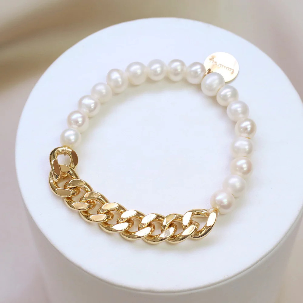 Pearls Don’t Cry Bracelet | Taudrey