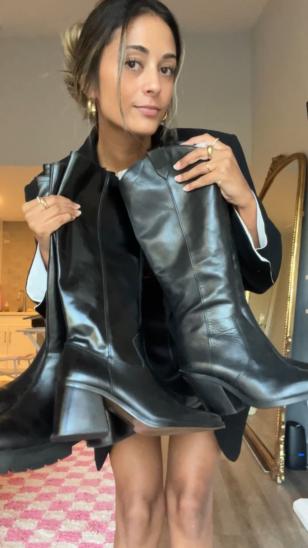 Black boots, everyday boots, black knee high boots 

#LTKfit #LTKsalealert #LTKshoecrush