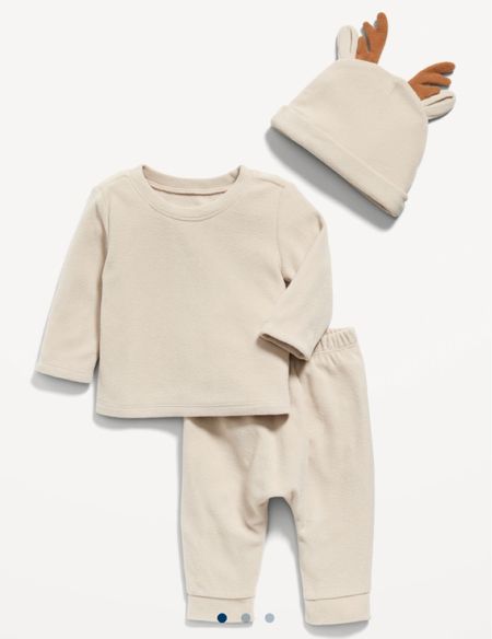 Baby boy Christmas outfit idea!! Old navy 50% off sale 