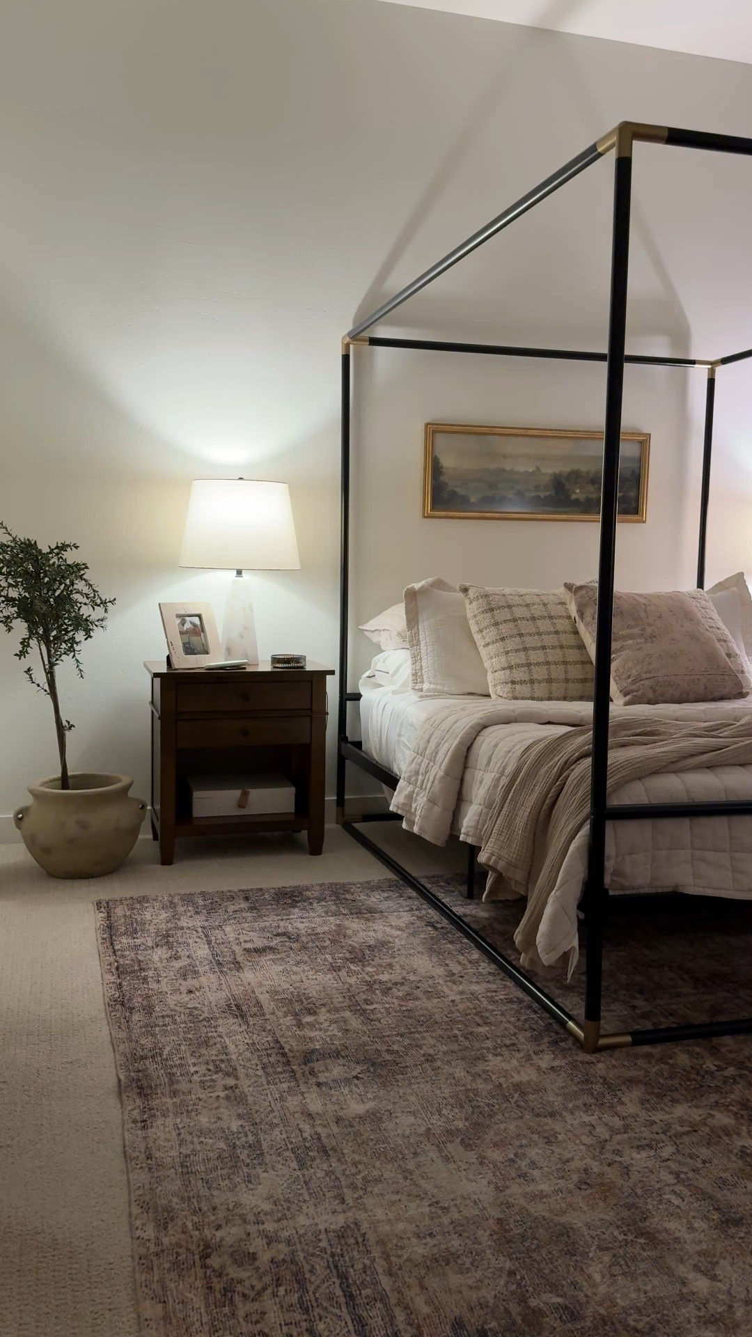 Nighttime view of our bedroom and it’s the most coziest place that I never want to leave especially on days. I have to wake up before 8 o’clock. 🤪

#LTKHome #LTKHoliday #LTKCyberWeek