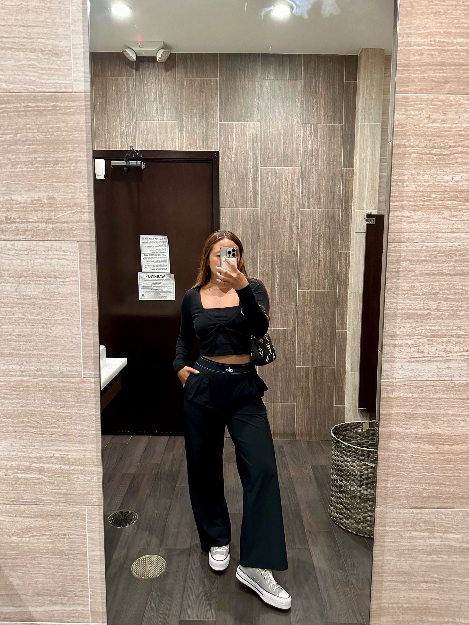 Summer sushi date night outfit! Love these new trousers from alo

#LTKStyleTip #LTKSummerSales #LTKWorkwear