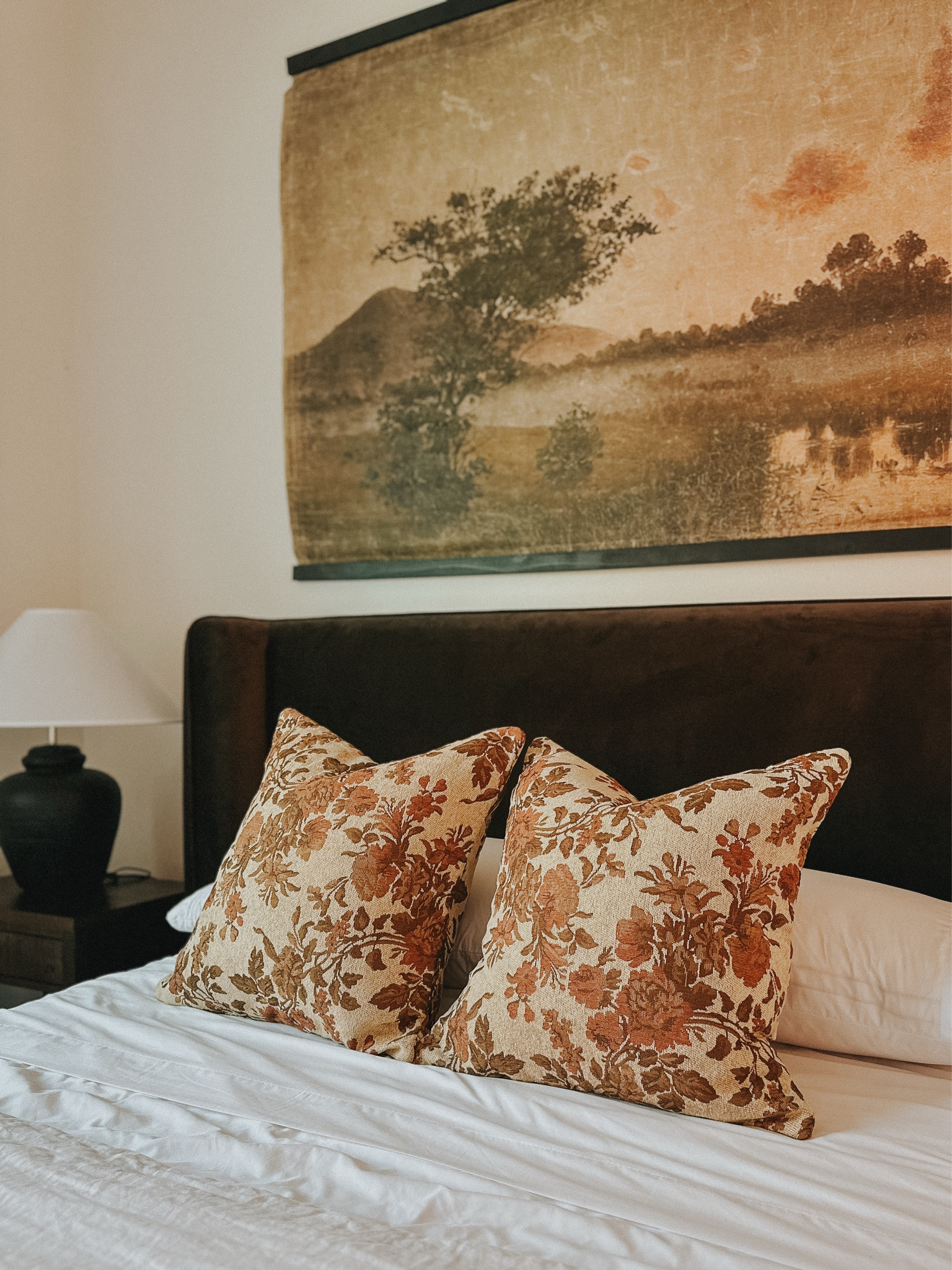 Beautiful tapestry pillow covers by @twentythirdbydeanne 

#LTKHome #LTKSeasonal #LTKStyleTip