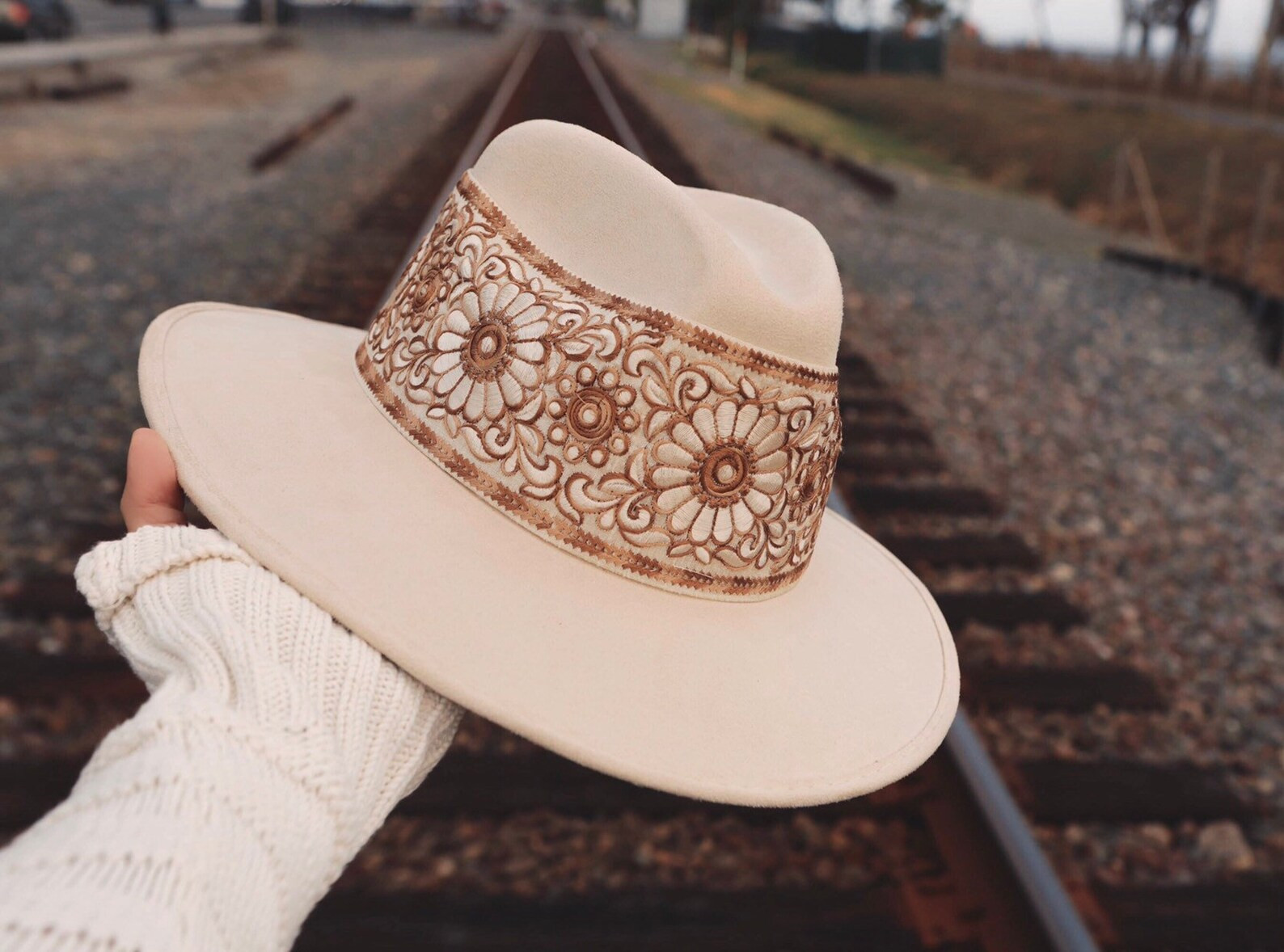 Fedora suede hat "Sofia" in ivory color | Etsy (US)