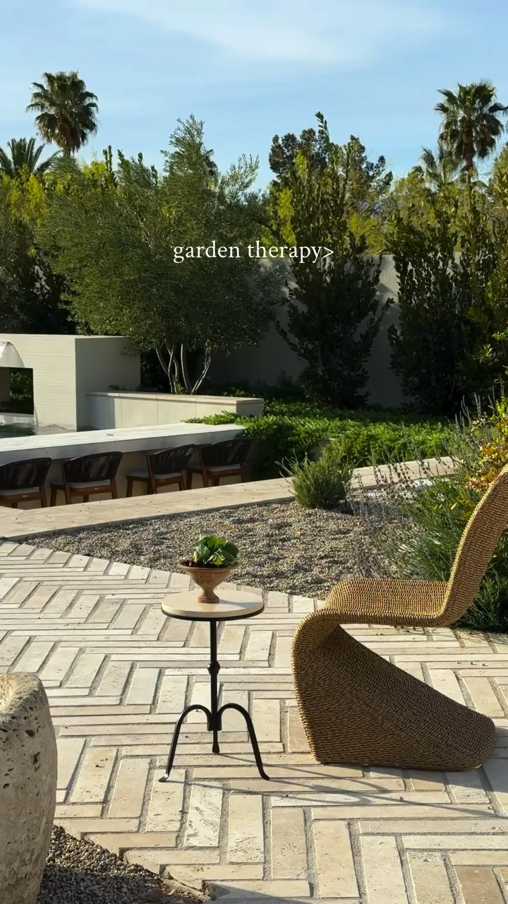 I’m not sure how garden work can both feel relaxing and manual labor at the same time but it’s the best type of therapy 

Ordered some new items from @plowandhearth

Added them and a few other favorites to my LTK

type GARDEN to get the info