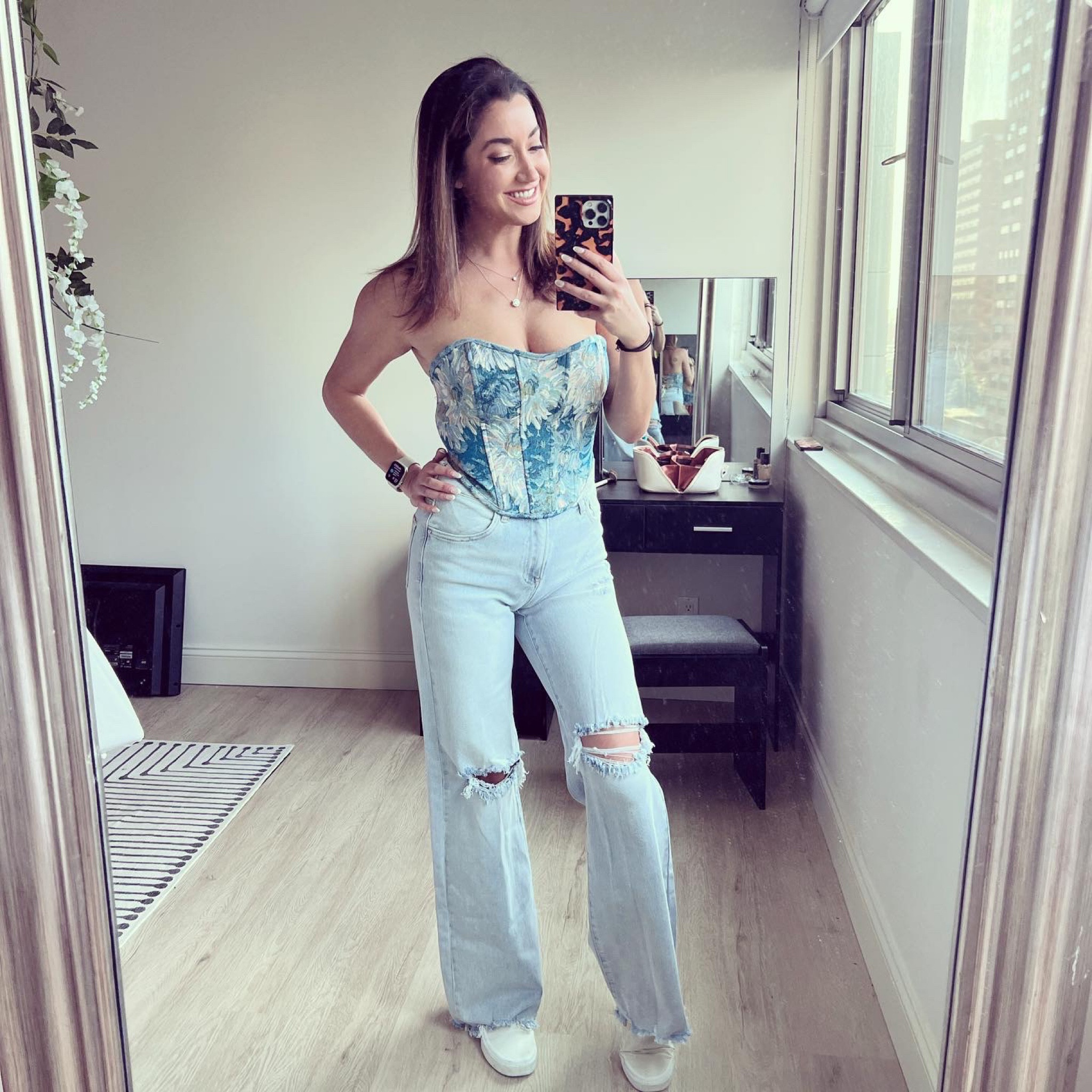 This corset and denim set for fall drop was an instant snag when I saw the new drop from ShopPriceless!  I’m wearing a size Medium and am a 34DD

#LTKfindsunder100 #LTKstyletip