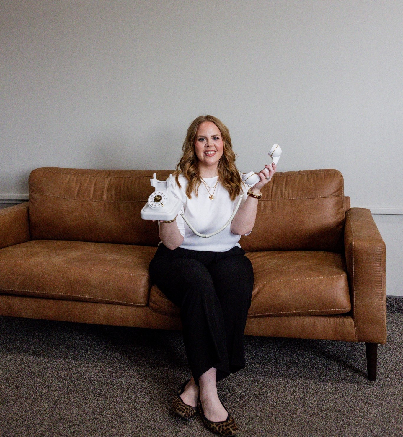 Office brand photo shoot deets!

L top
XL bottom
CT Pillow Talk fair lipstick

#LTKWorkwear #LTKMidsize #LTKmomlife