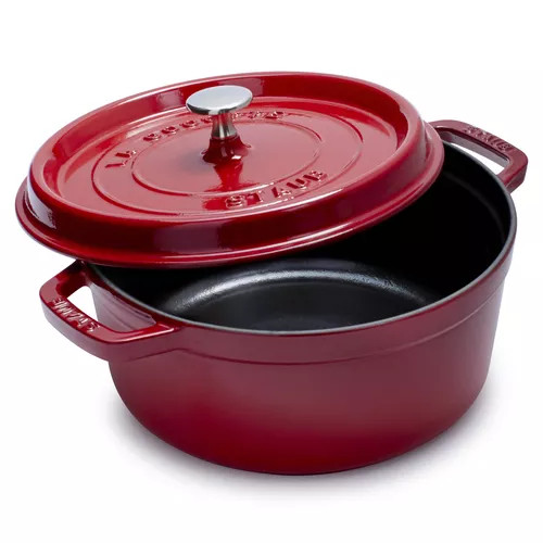 Staub Round Dutch Oven, 7 qt. | Sur La Table