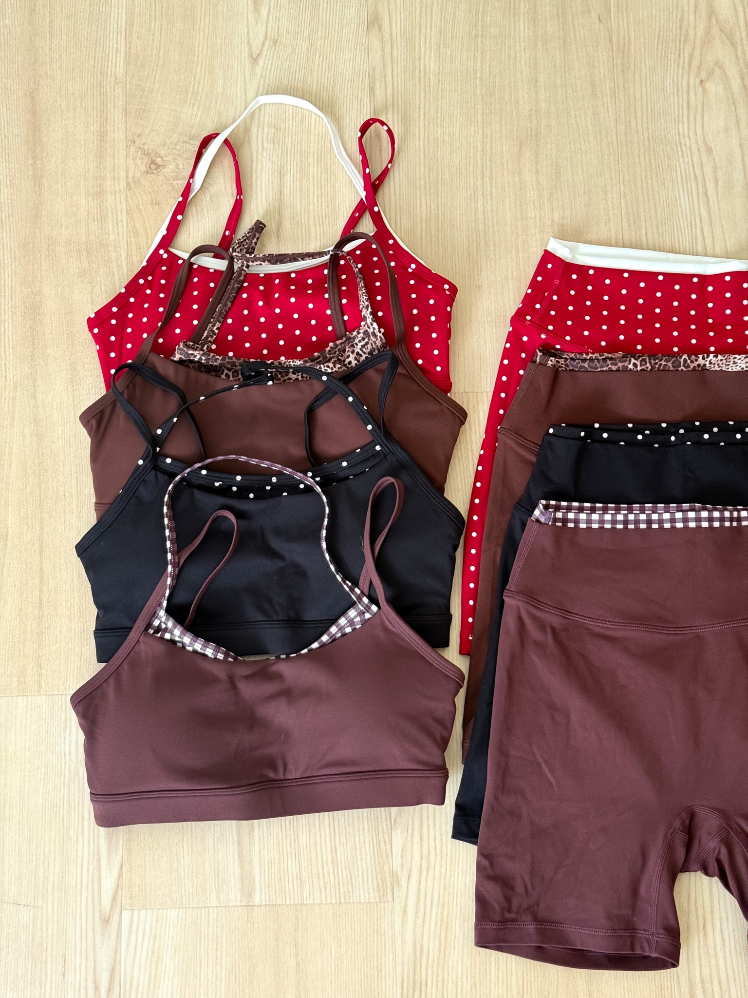 Amazon double layer workout sets under $40 ⭐️ wearing an XS

#LTKfitnessgoals #LTKActive
