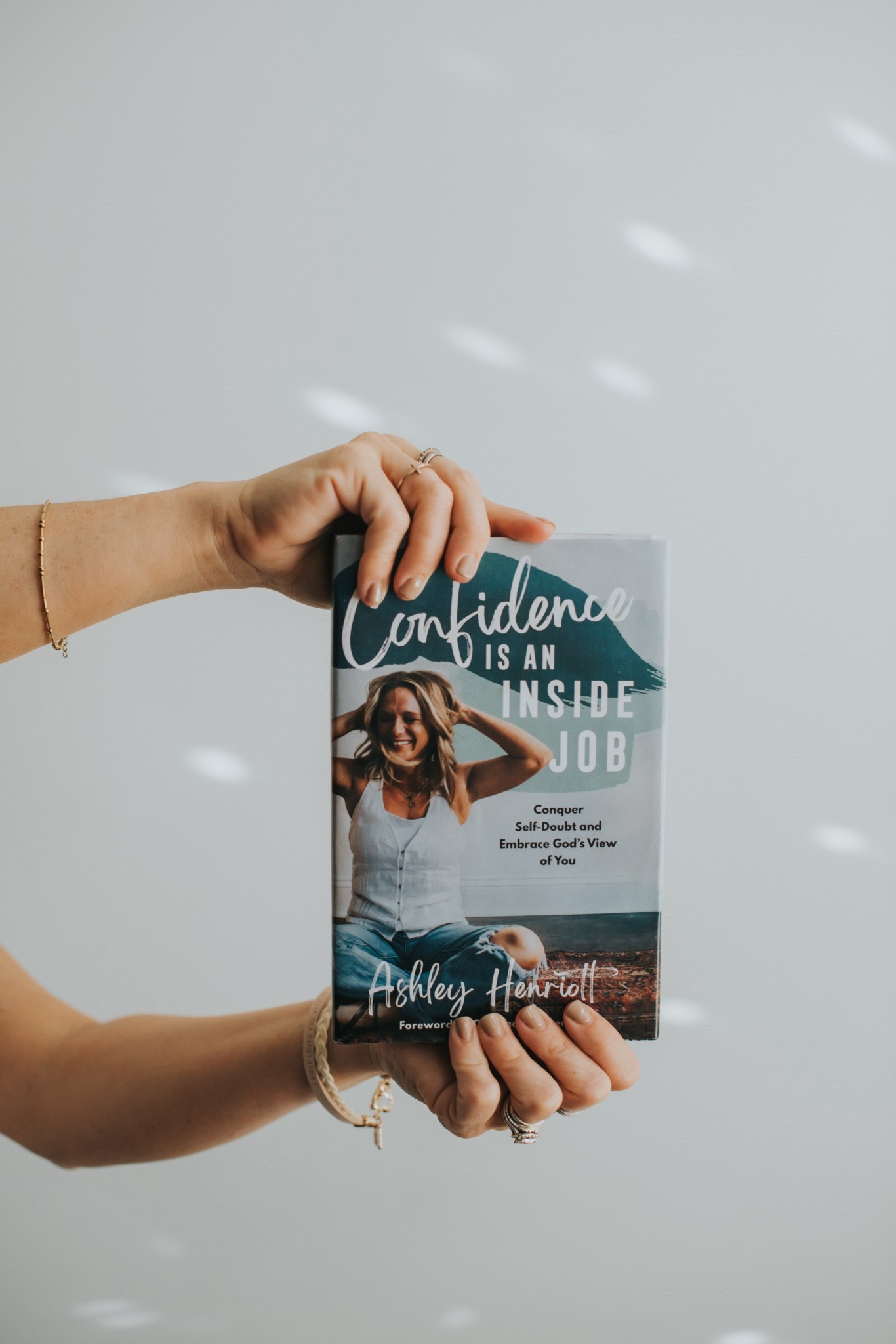 It’s time to step into real confidence and stop caring about what others think! #LTKBook 

#LTKBeauty #LTKFindsUnder100