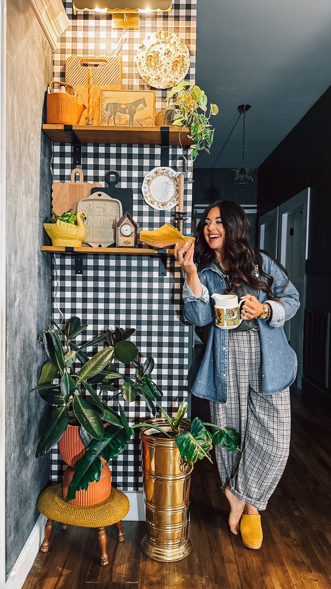 Wallpaper is Torrie Jarret line from Wallblush. Com and everything I could I linked below 

#LTKootd #LTKPetite #LTKHome