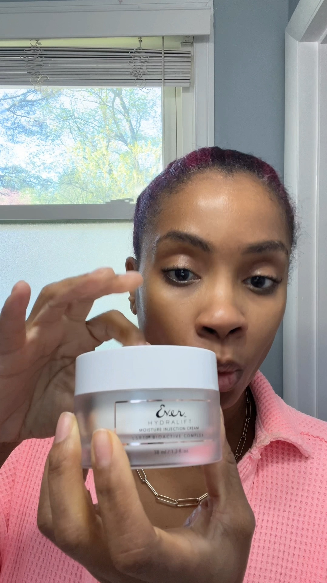 My short morning routine essentials! 

#LTKVideo #LTKbeauty