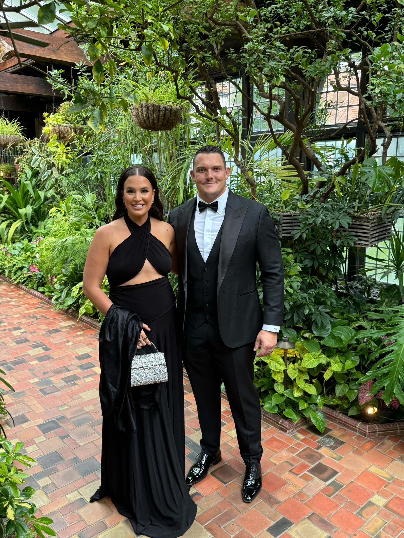 Black tie wedding glam 