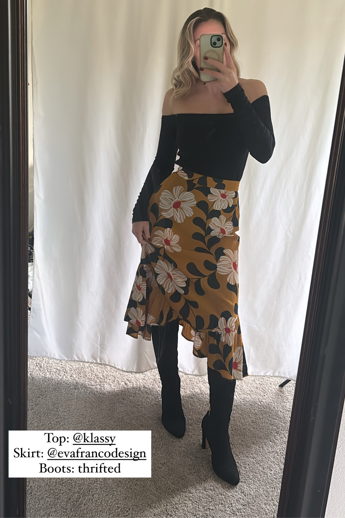 A Christmas fit check 🎄

#LTKSeasonal #LTKGiftGuide #LTKHoliday