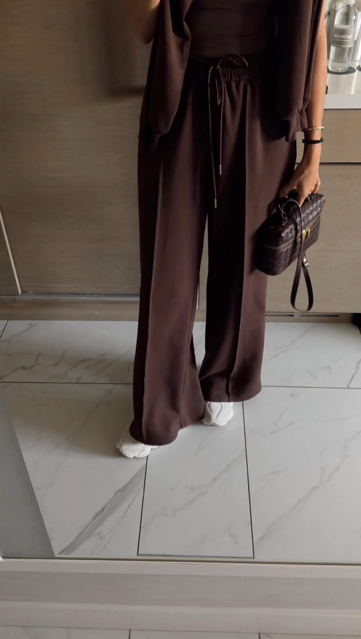 Feeling all the chocolate tones today. This new set is from Amazon I’m just shy of 5-7” wearing the size small and size small bodysuit!  #stylinbyaylin #founditonamazon #matchingset #cozystyle #amazon

#LTKHoliday #LTKgrwm #LTKootd