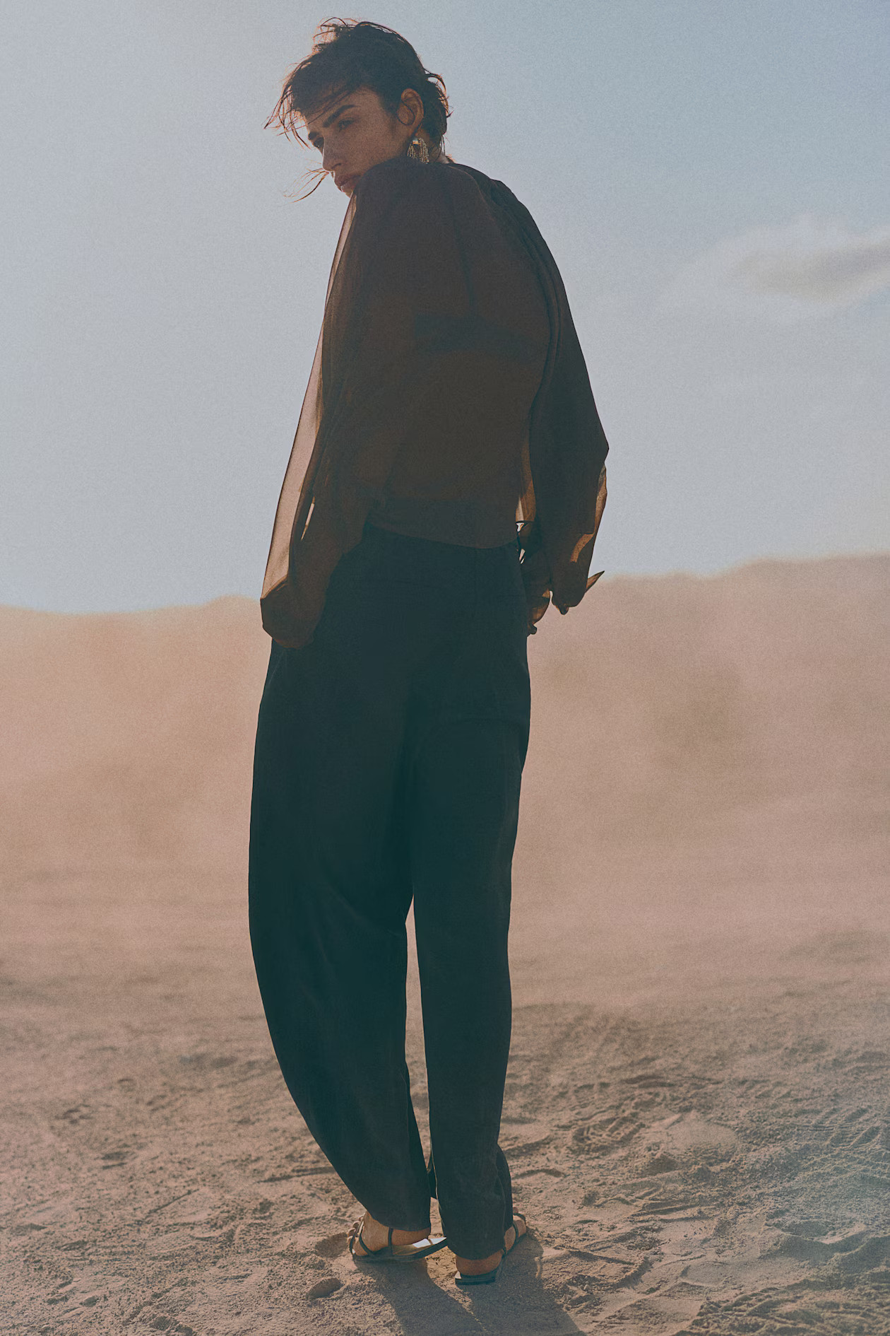 Wide belted trousers | H&M (UK, MY, IN, SG, PH, TW, HK)