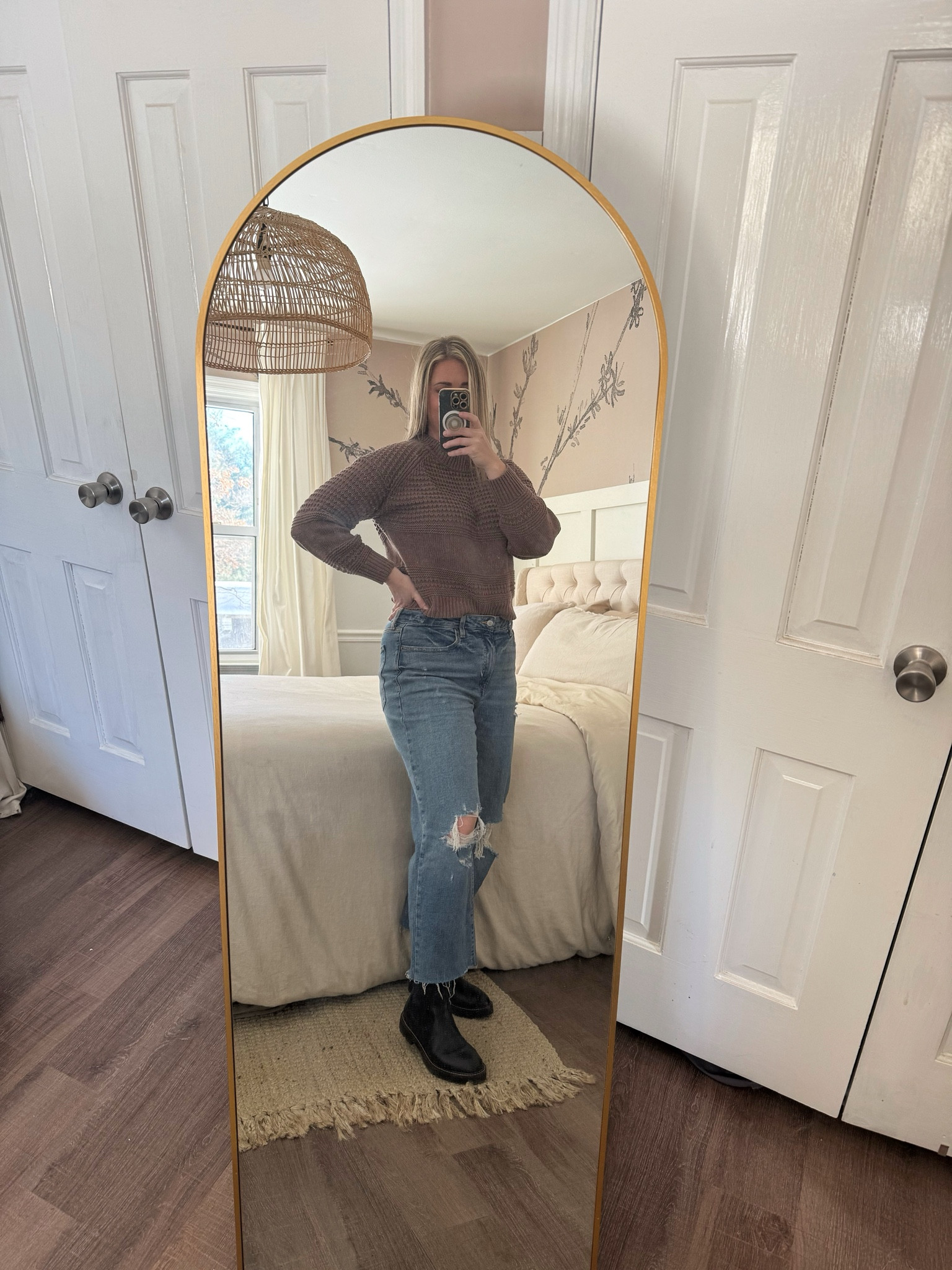 Snowy day OOTD

#LTKMidsize #LTKSeasonal #LTKStyleTip