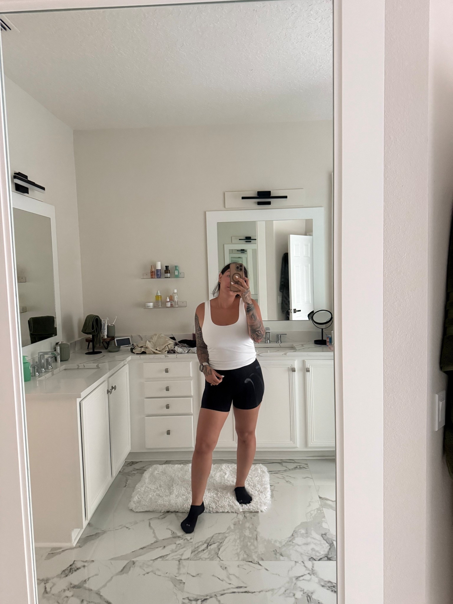 everyday mom fit ✨

#LTKFindsUnder50 #LTKSaleAlert #LTKActive