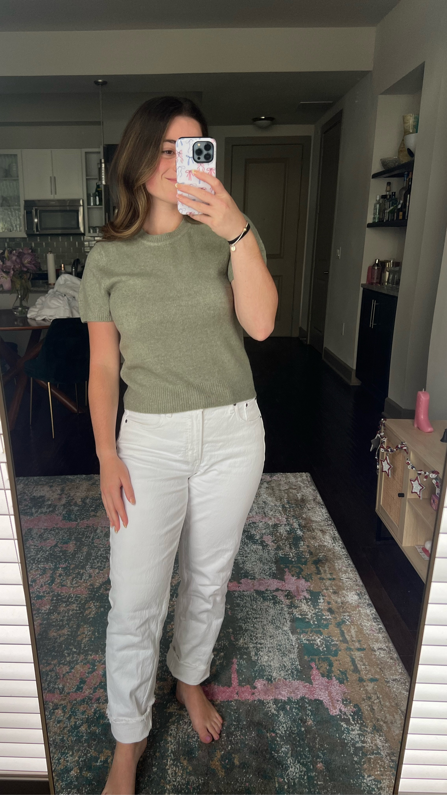 The coziest sweater material and short sleeve so perfect for fall!

#LTKStyleTip #LTKWorkwear #LTKFindsUnder50