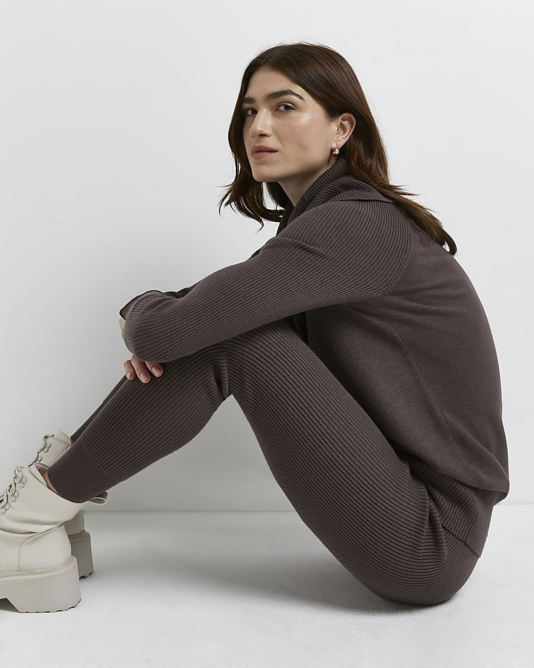 Brown ribbed leggings | River Island (UK & IE)