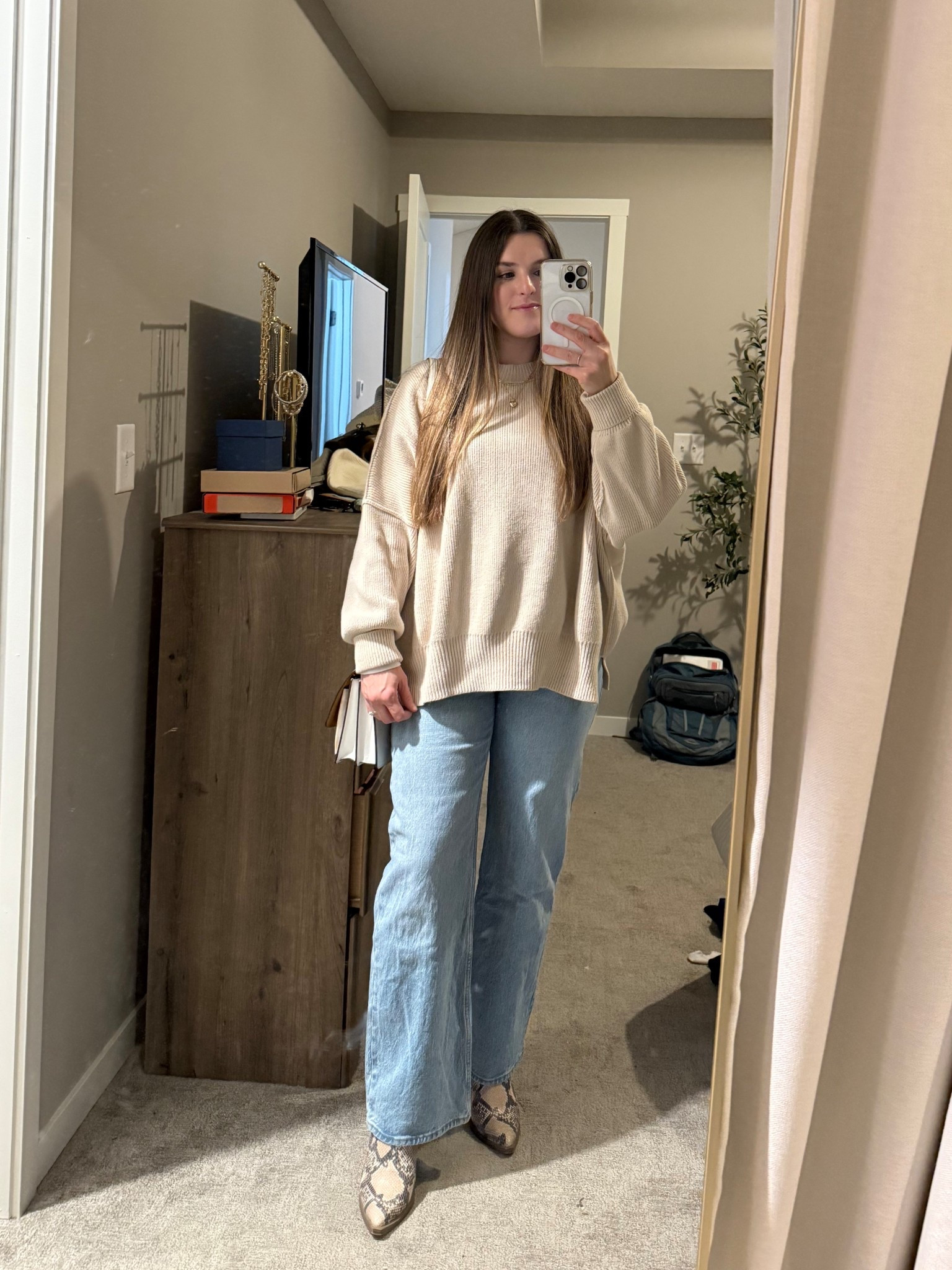 Everything is true to size! 
Xs sweater
27 short jeans

Date night outfit, New Year’s Eve outfit, NYE outfit, casual outfit, free people, Abercrombie jeans, denim 

#LTKHoliday #LTKGiftGuide #LTKootd