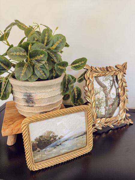 Console decor - shelf style

Code CRISTIN for 10% off of frames at Shoppe Cooper at Home

#LTKHome