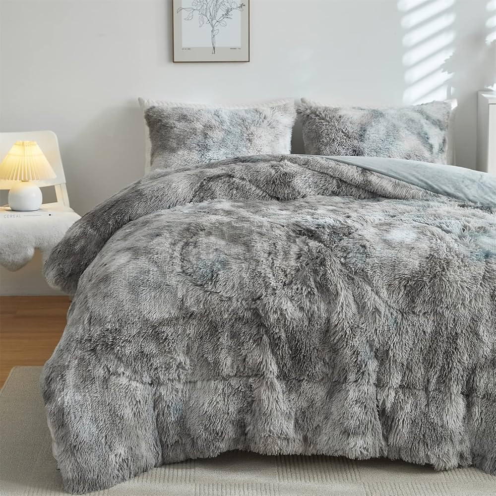 Amazon.com: Wajade Faux Fur Plush Tie Dye Grey White Comforter Set Fluffy Fuzzy Shaggy Bedding Se... | Amazon (US)