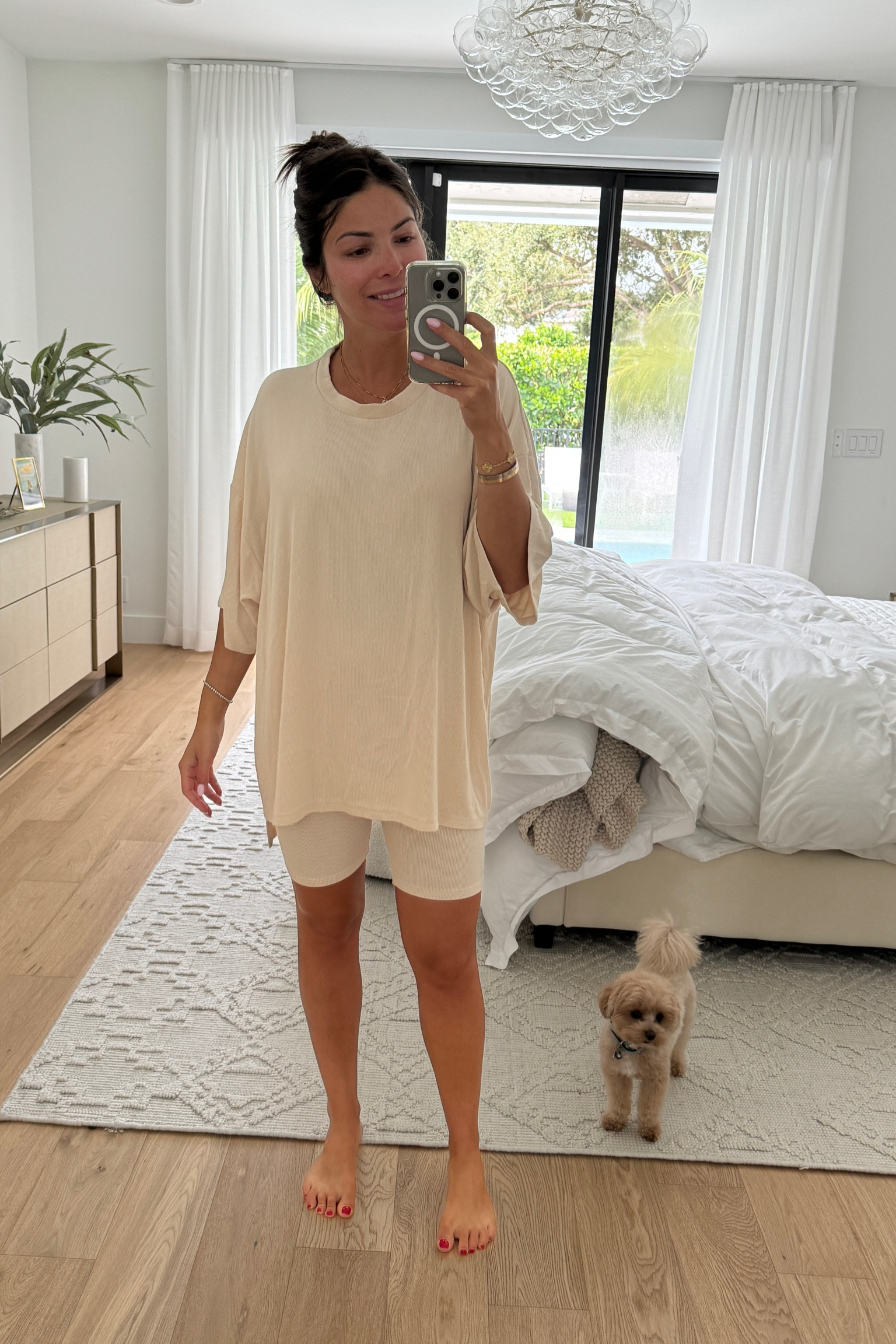 Comfiest set for wfh — so soft and stretchy. Love an oversized look


#LTKBump