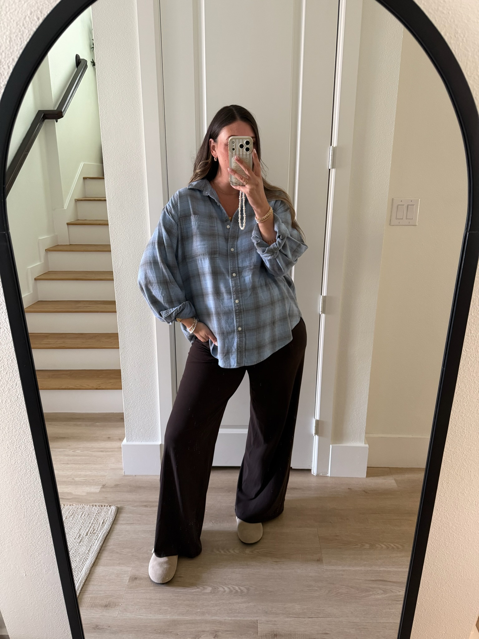 casual ootd <3 

flannel, legging trousers, clogs, birkenstock dupe!! 

 #LTKootd #LTKMidsize #LTKTall