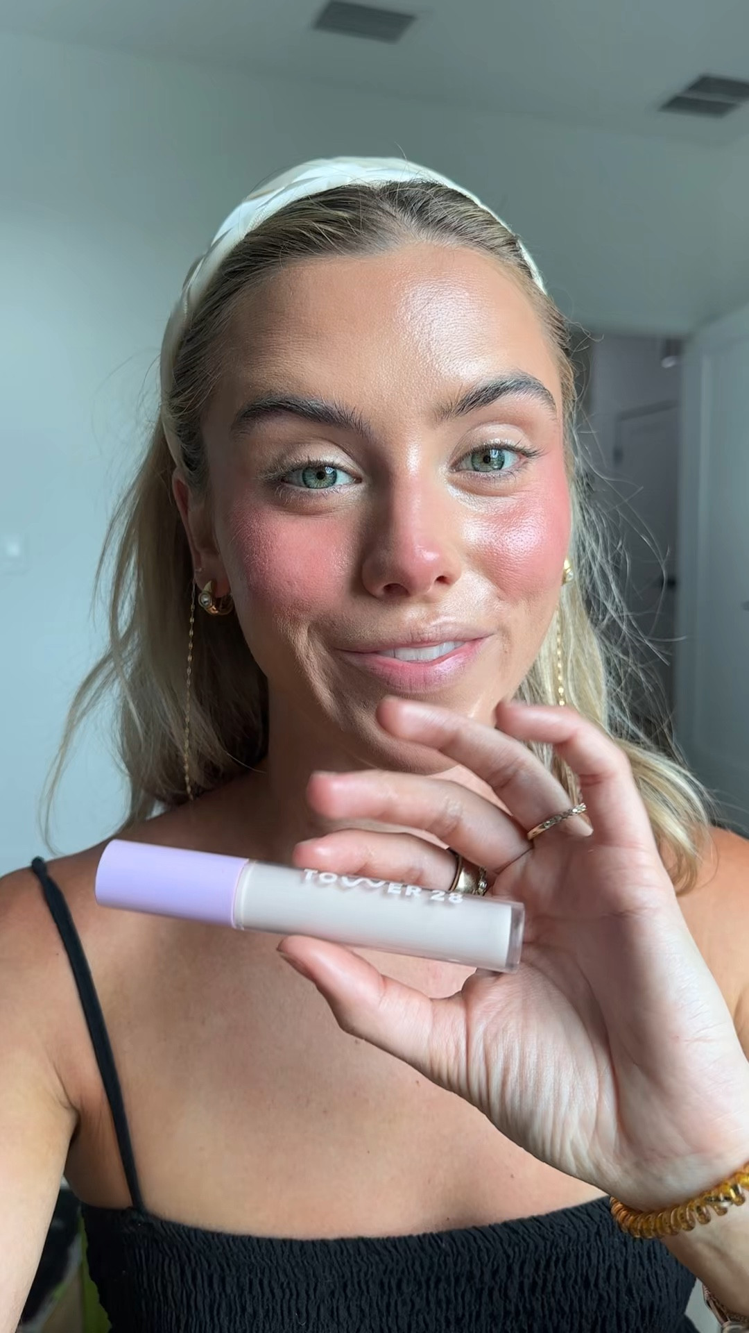 What it is: A non-comedogenic concealer with 18-hr long wear and 48-hr hydration that glides on like a serum with medium-buildable coverage for dark circles, redness, and blemishes, and is safe for sensitive skin. @Sephora    @Kohl's

#LTKgrwm #LTKselfcare #LTKBeauty