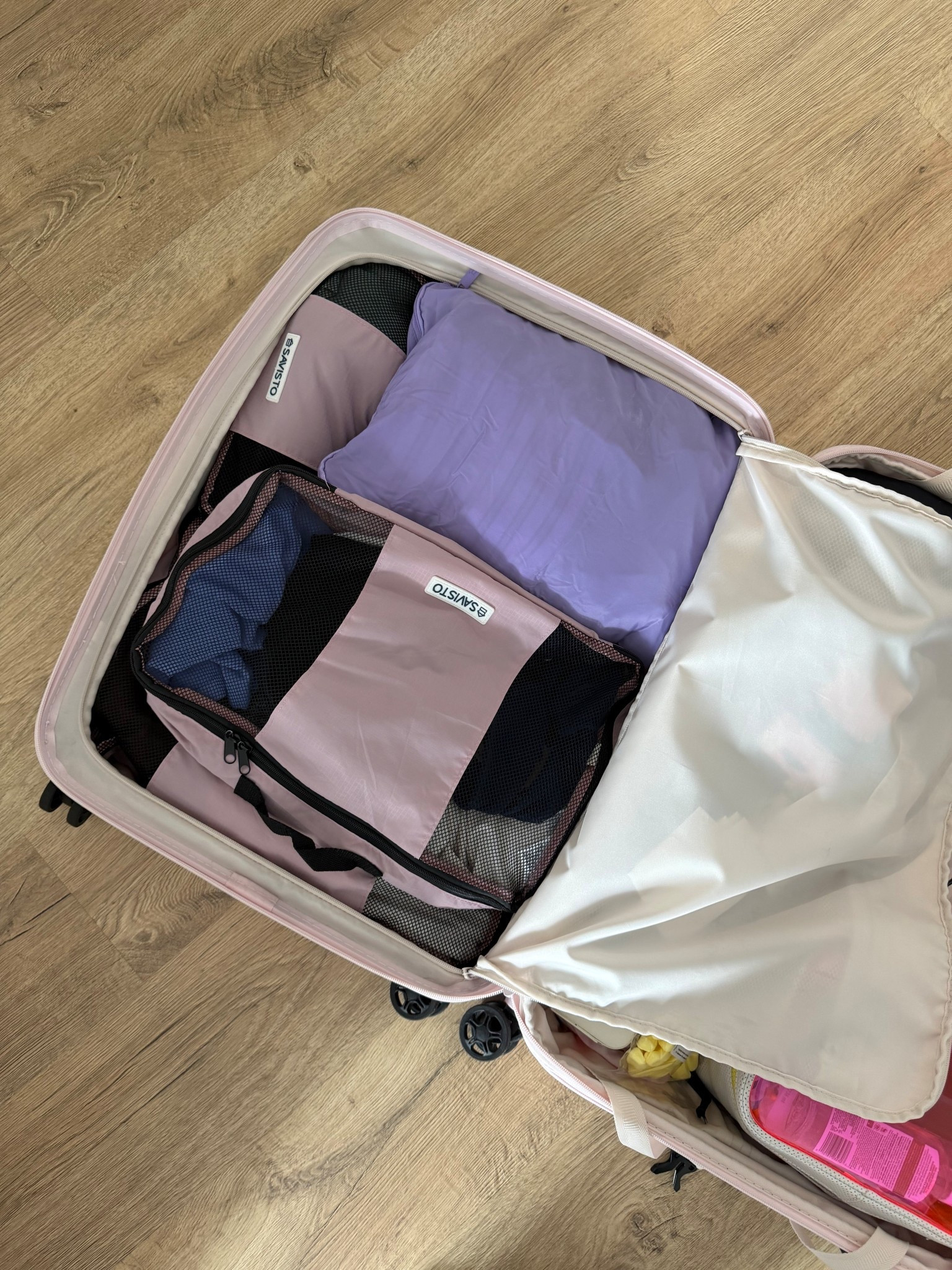 Packing cubes, holiday, travelling, solo travel, going away, how to pack, suitcase, nere travel, monos, amazon

#LTKholiday