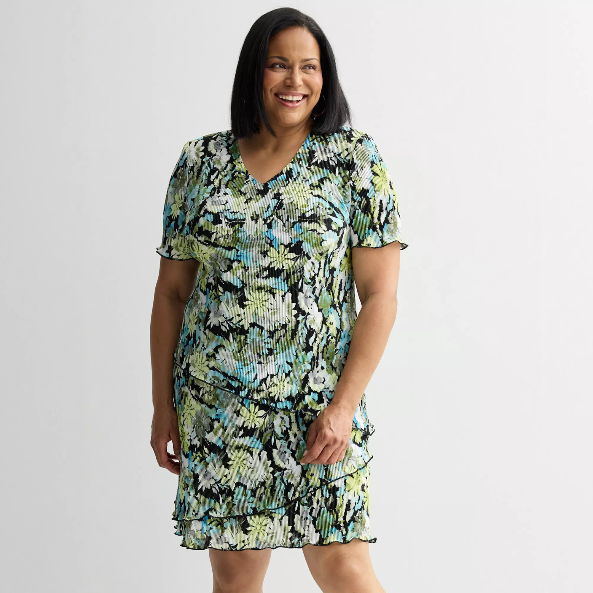 Plus Size Studio Connection Printed Pleated Bodre Short Sleeve V-Neck Tiered Dress, Women's, Size: 18 - Regular, Green | Kohl's