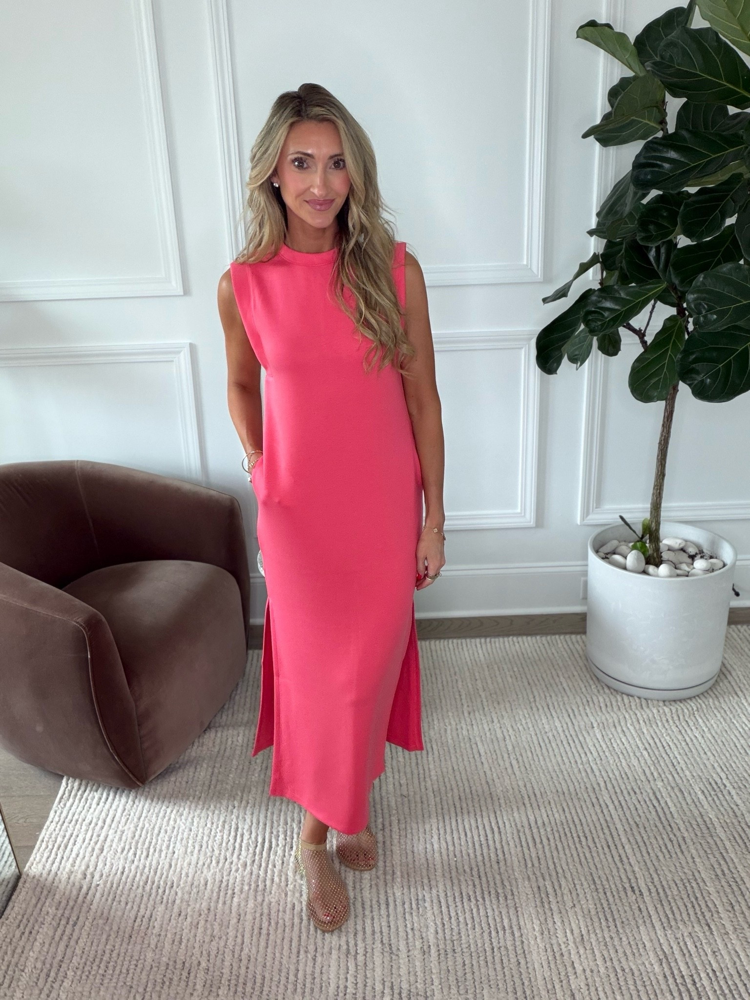 $24 Walmart maxi dress you’ll wear year-round!! This one is so good - I think this is my 4th color in it. I’m 5’7 and wearing size small