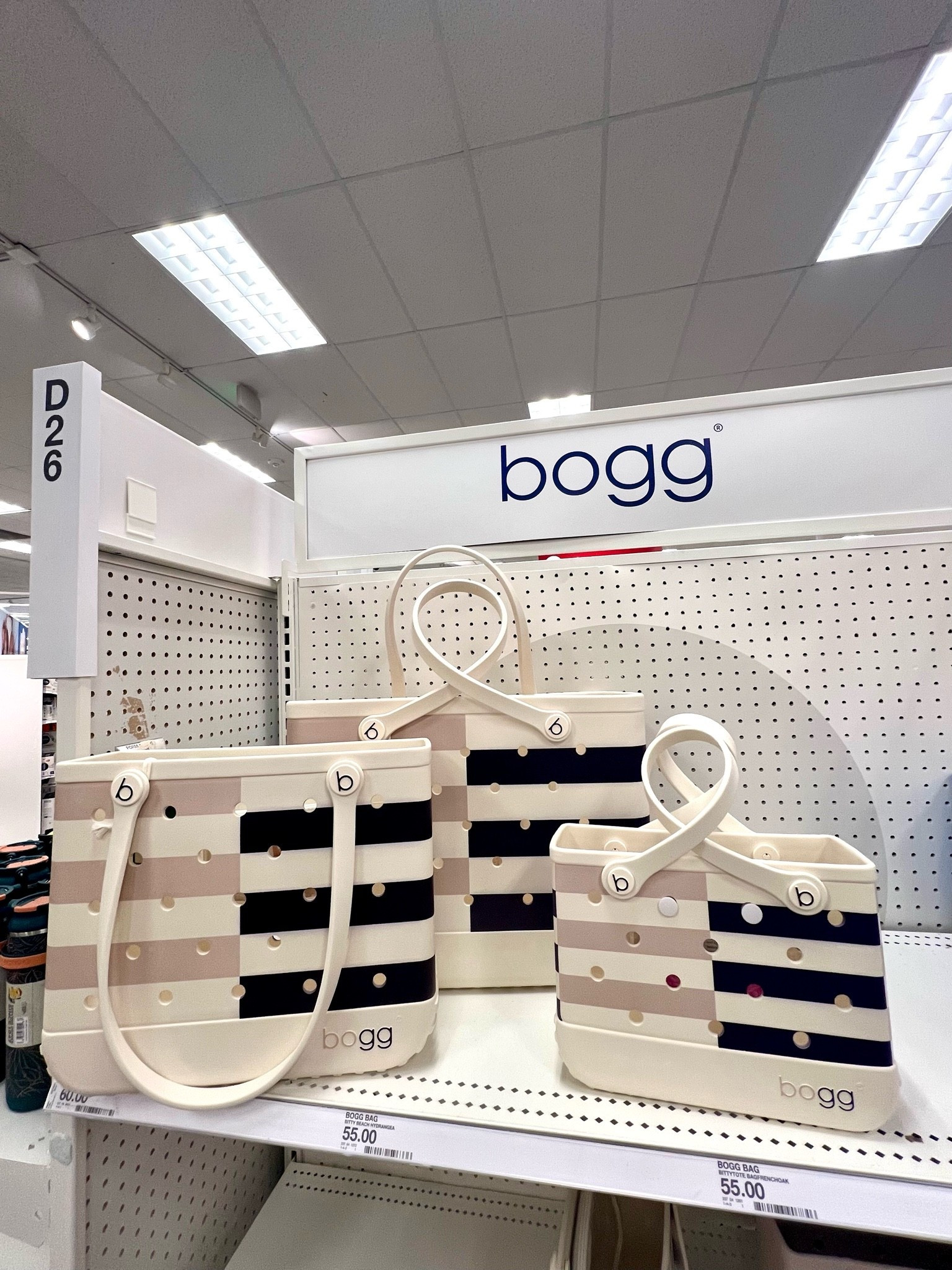 NEW bogg bags from @Target !! Love this pattern, color, and the 3 different sizes offered! This is a great bag to take to the pool, beach, or all of your other summer activities!

#LTKmomlife #LTKTravel #LTKSeasonal