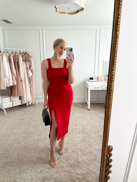 Red dress for a Valentine’s Day date night! Also comes in other colors if you’re looking for wedding guest dresses under $100. It’s stretchy and comfortable! If between, size down  

Petal & Pup Hyatt Dress size 6

#LTKfindsunder100 #LTKwedding #LTKparties