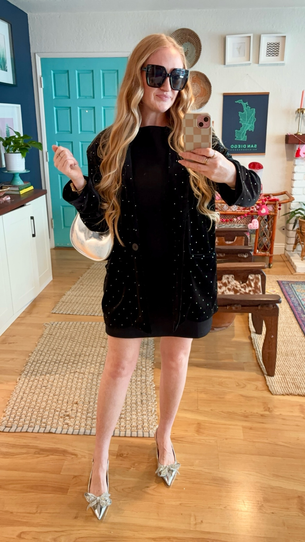 the MOST versatile LBD shift dress that’s a close staple ✨ comes in a bunch of colors! 

Wearing L at 150 lbs and 5’7” for reference and M in blazer. Blazer on sale for under $50 rn!  

Black dress, shift dress, workwear, ways to wear, affordable dress, work dress, Amazon dress, Amazon style, spring dresses, spring ootd, work outfits, date night dress, elevated casual

#LTKFindsUnder50 #LTKFindsUnder100 #LTKParties