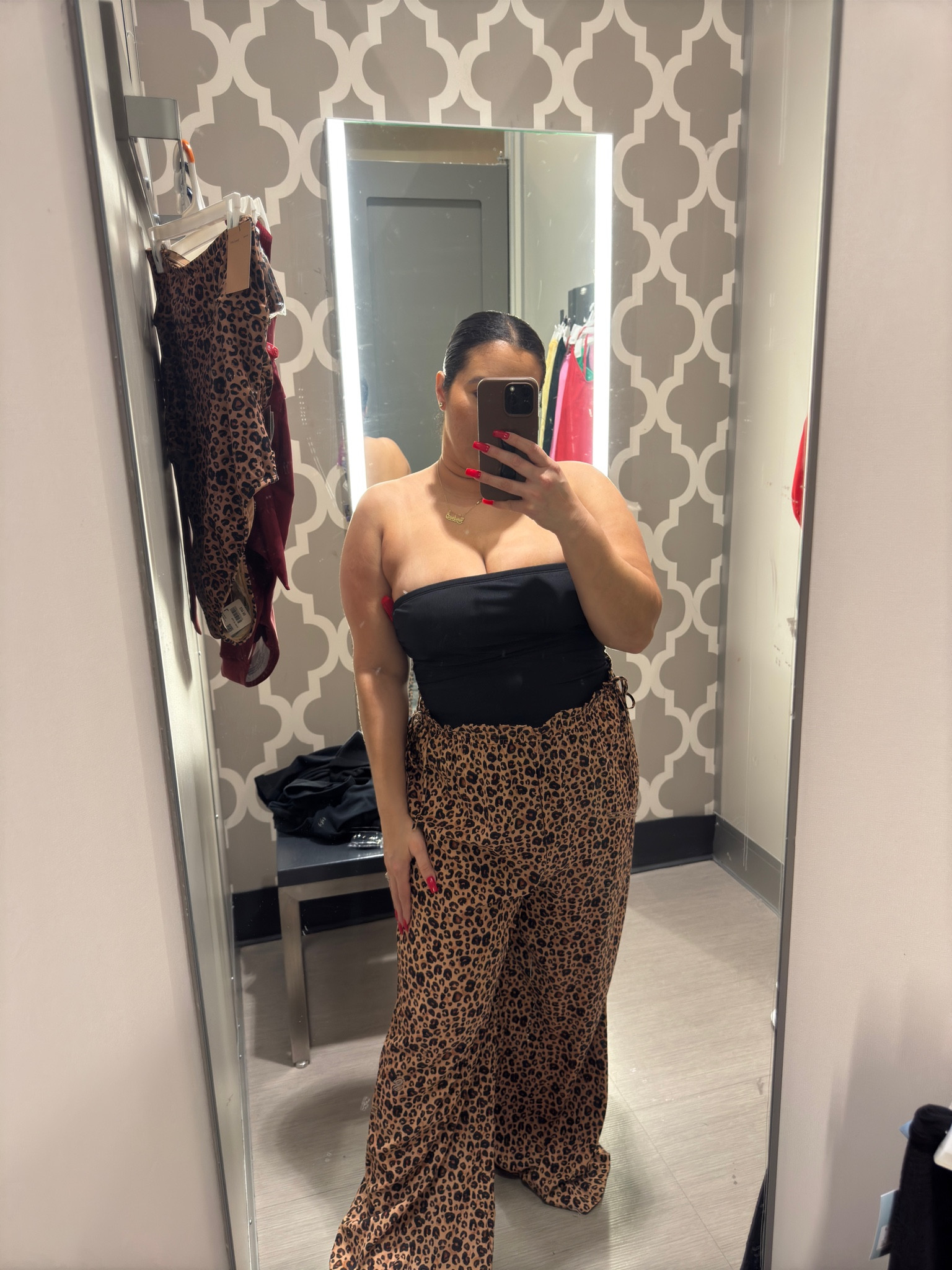 The way I’m obsessed with this swimsuit! Love the ruching on the side, tummy control, and cheeky coverage. 

Vacation outfit 
Resort wear 
Resort outfit 
Swimsuit 
Bathing suit 
Target finds 

Size medium - tts 
Pants - size large / run a little large 

#LTKSwim #LTKWatchNow #LTKMidsize