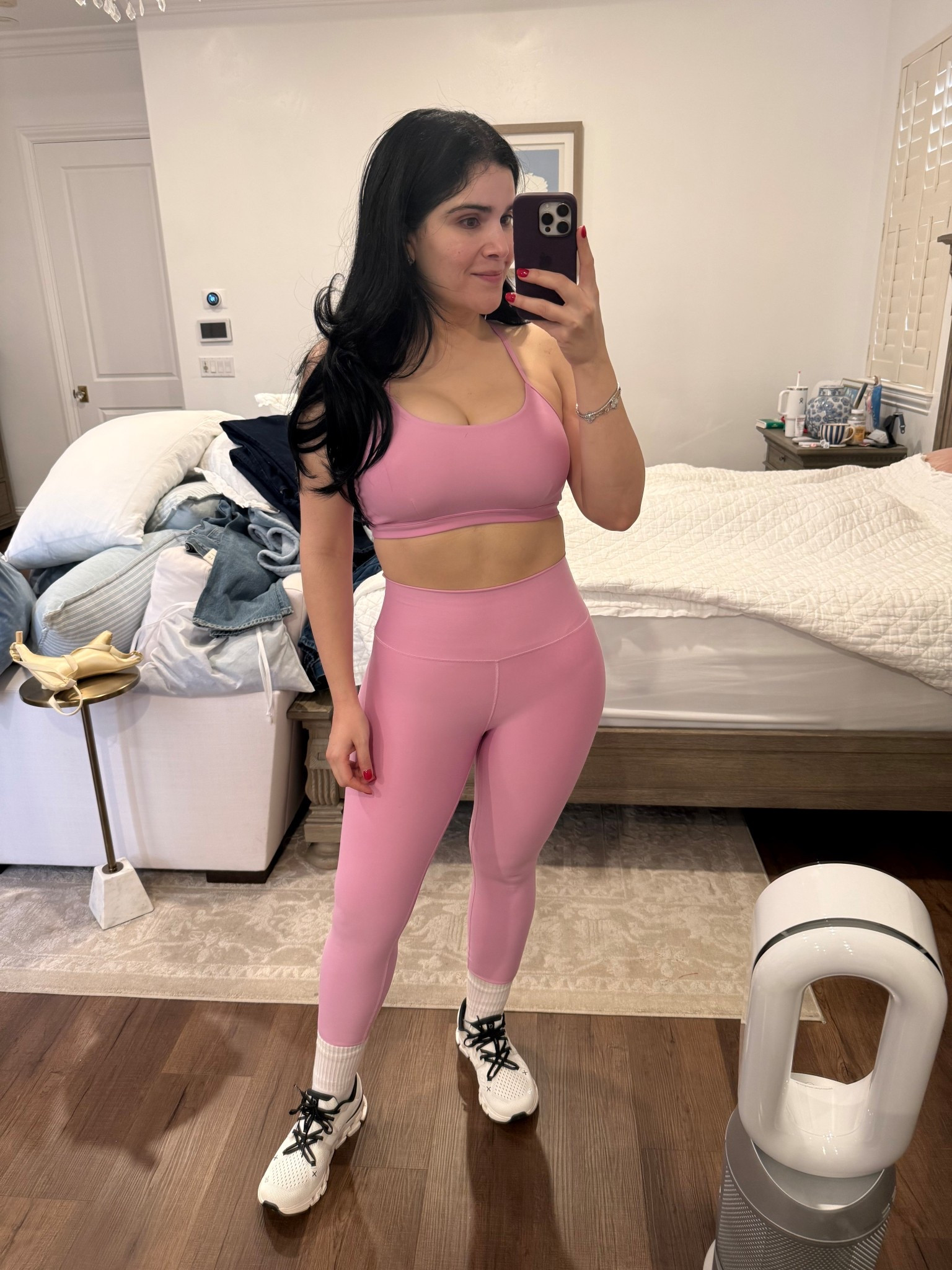 Alo yoga 


#LTKgrwm #LTKValentine #LTKfitnessgoals