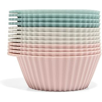 The Silicone Kitchen Reusable Silicone Baking Cups Silicone Muffin Liners for Cupcakes - BPA Free... | Amazon (US)