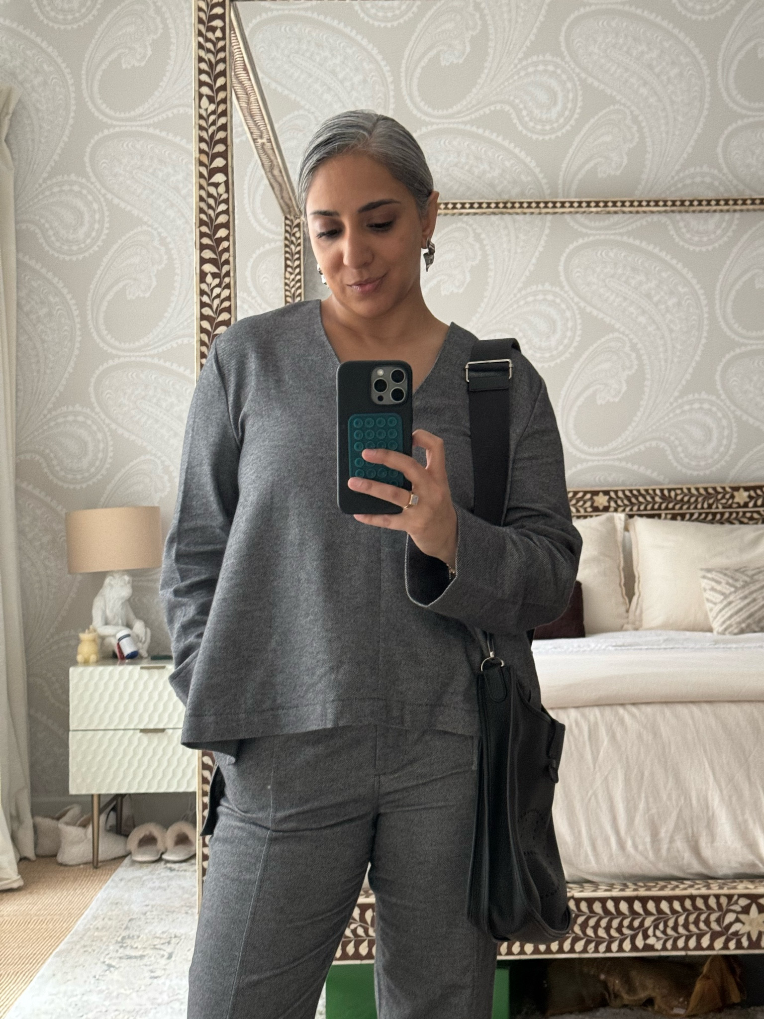 What I wore for a winter day running around the city for meetings and appointments 

#LTKworkwear #LTKmidsize #LTKSeasonal