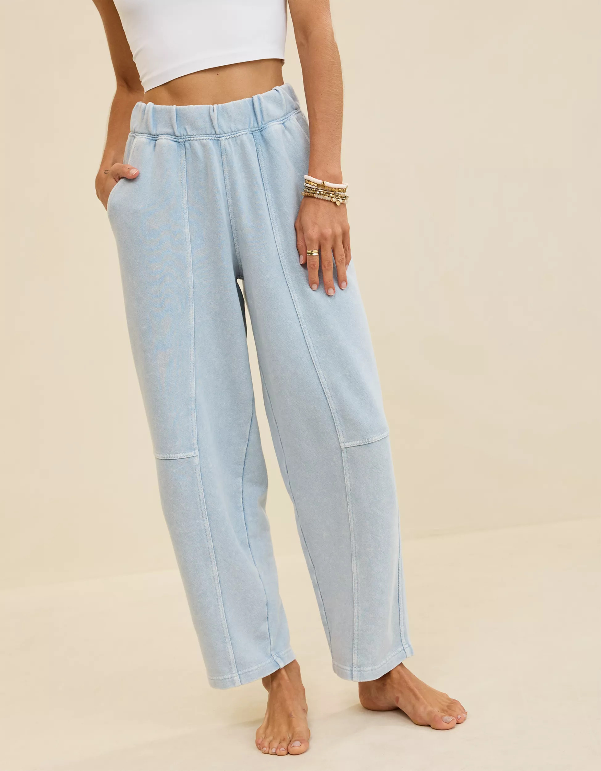 Aerie Seams Right Sweatpant | American Eagle Outfitters (US & CA)