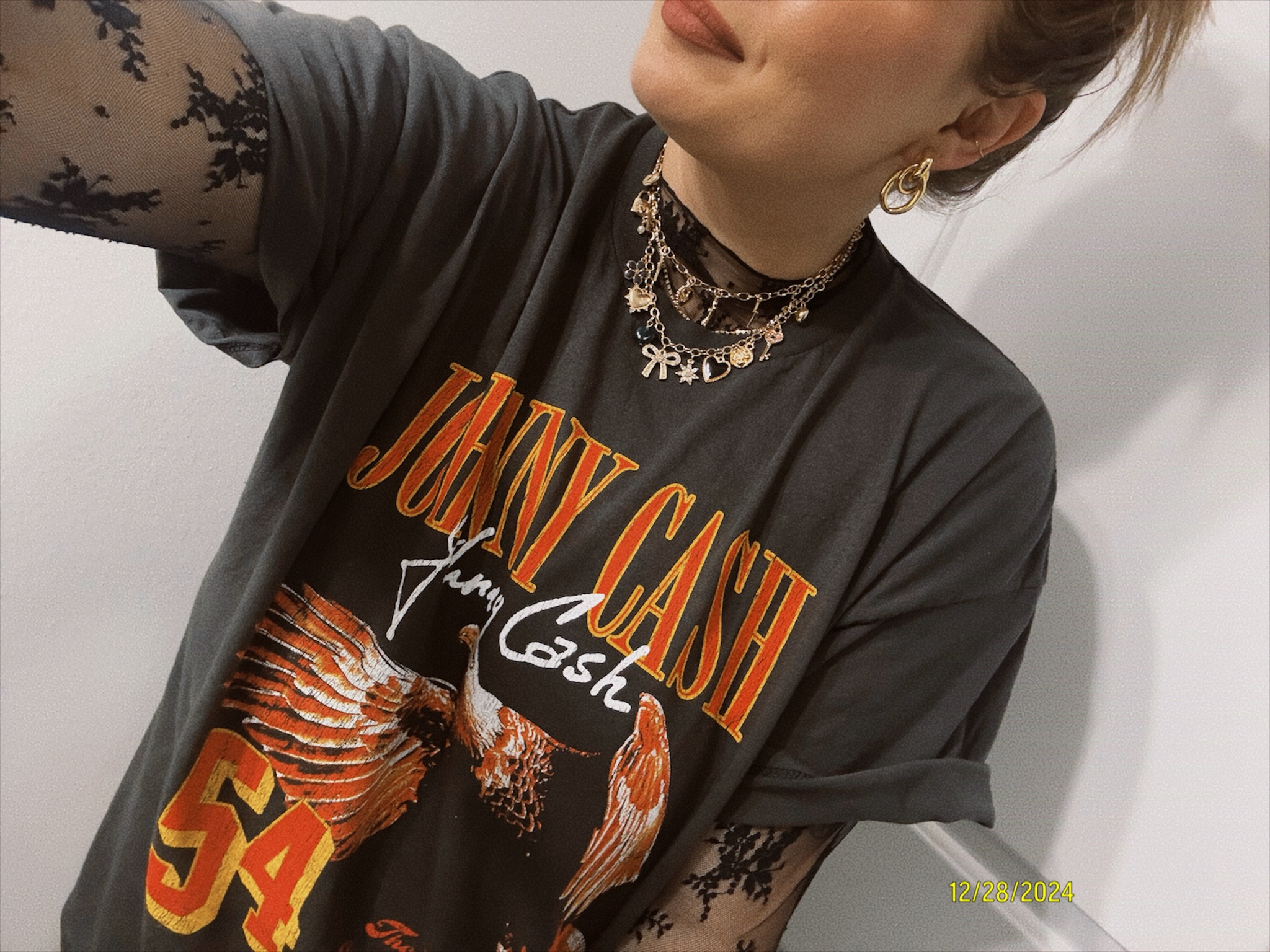 Johnny cash band tee buckle vintage layered gold jewelry trend free people


#LTKStyleTip #LTKMidsize