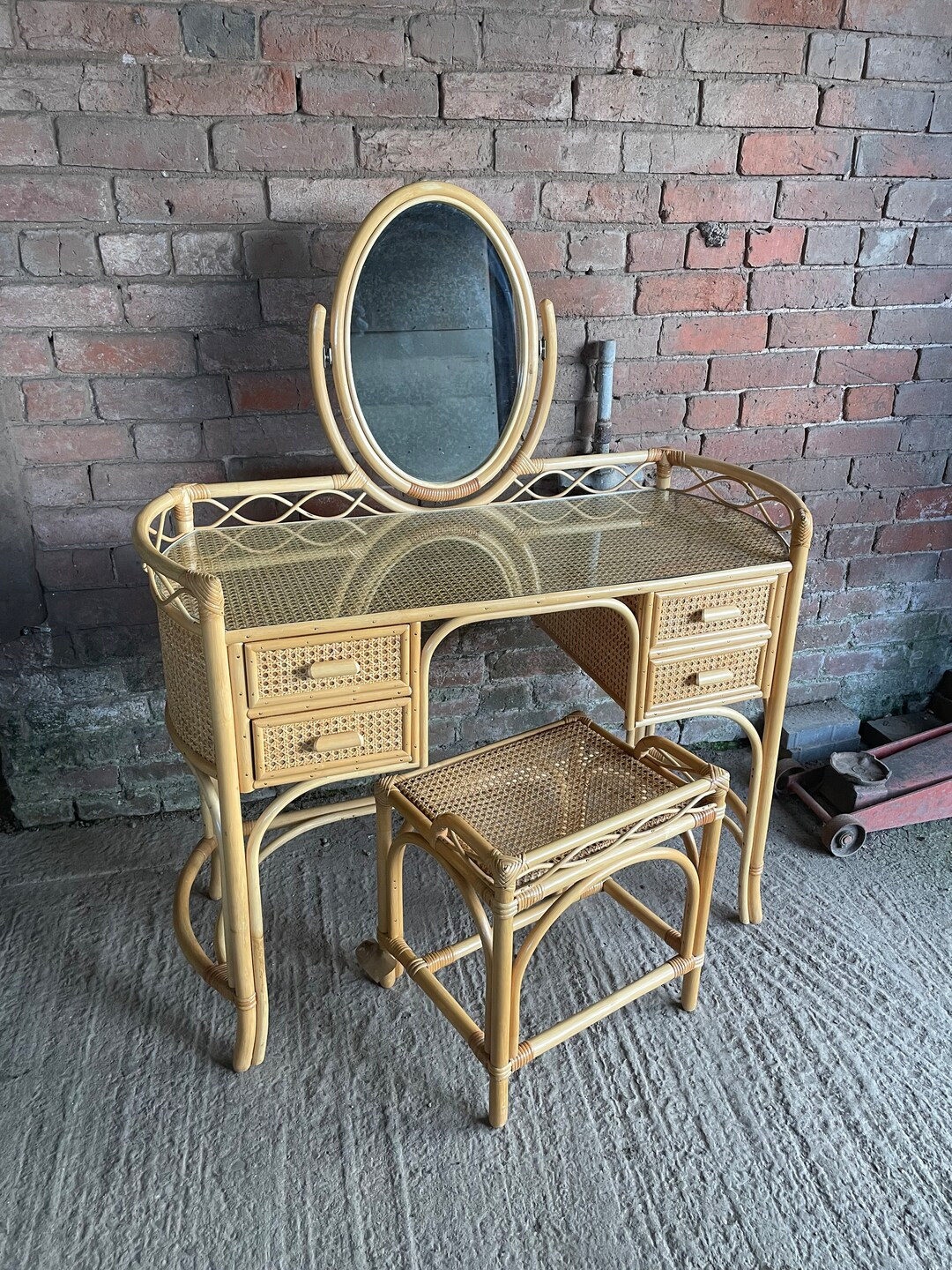 Vintage Bamboo and Rattan Dressing Table With Oval Mirror & - Etsy.de | Etsy (DACH)