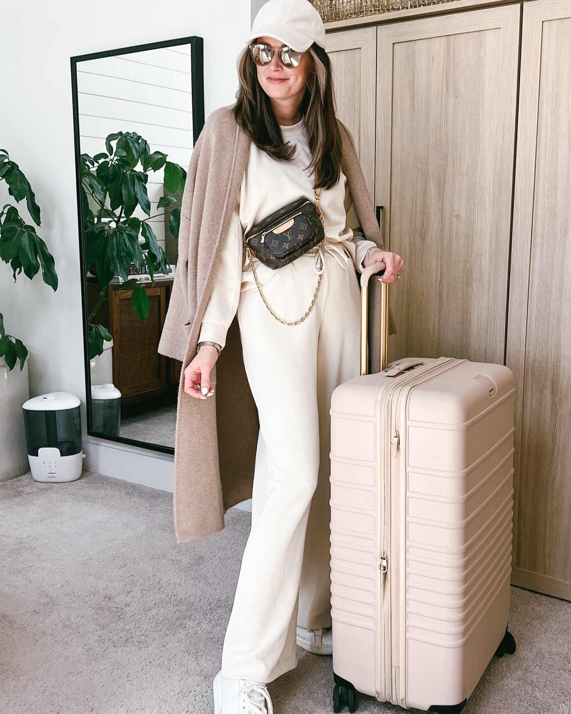 Airport style for our trip to Florida and then the Caribbean! This is the coziest set and perfect for travel days!#LTKstyletip #LTKfindsunder100

#LTKSeasonal
