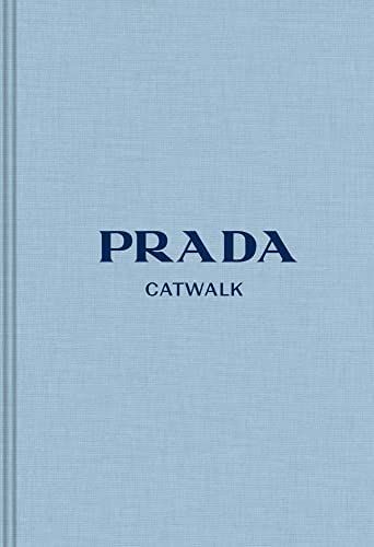 Prada: The Complete Collections (Catwalk): Frankel, Susannah: 9780300243642: Amazon.com: Books | Amazon (US)