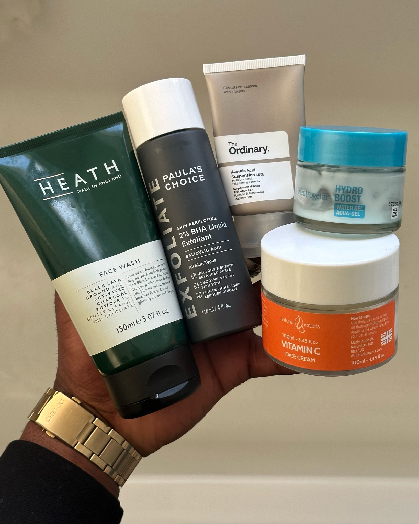 New Night Time Skincare Routine - Targeting Hyperpigmentation.

I’ve been trying out this new routine for the last week and noticed an improvement in my skin ! Hopefully it will help somebody else out too. If you try any of these products, please let me know how you get on 🙏🏾

#LTKbeauty #LTKfitness #LTKmens