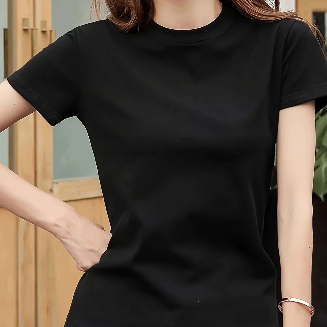 TEMU T-shirt preta de manga para mulher - Design casual básico, perfeito para festas de /verão e vestuário casual, Vestuário casual | Camisa | Construção | Temu Affiliate Program