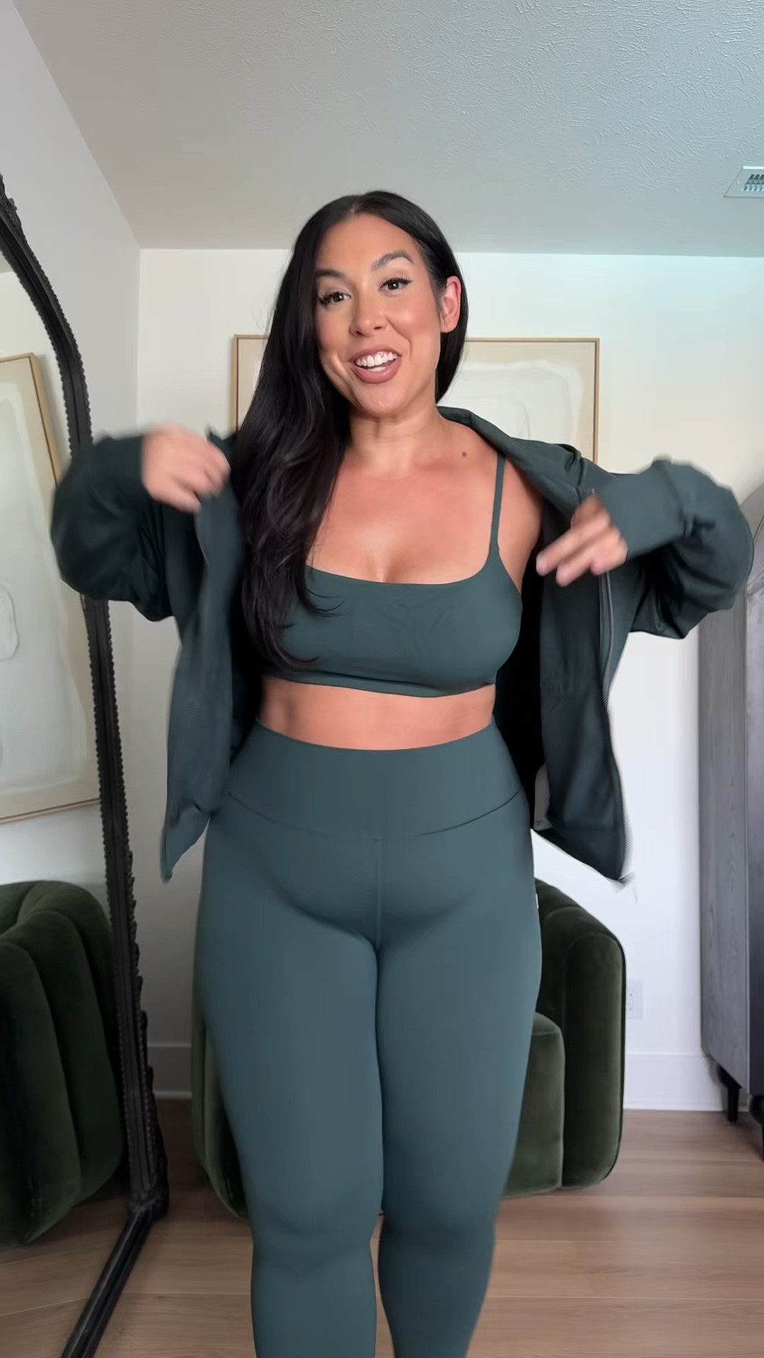My ideal set to take me from the gym to school drop off!! Size XL 
@Vuori US 
#VuoriPartner

Activewear, midsize fashion, fall outfit, gym ootd, outfit inspo

#LTKActive #LTKMidsize #LTKootd