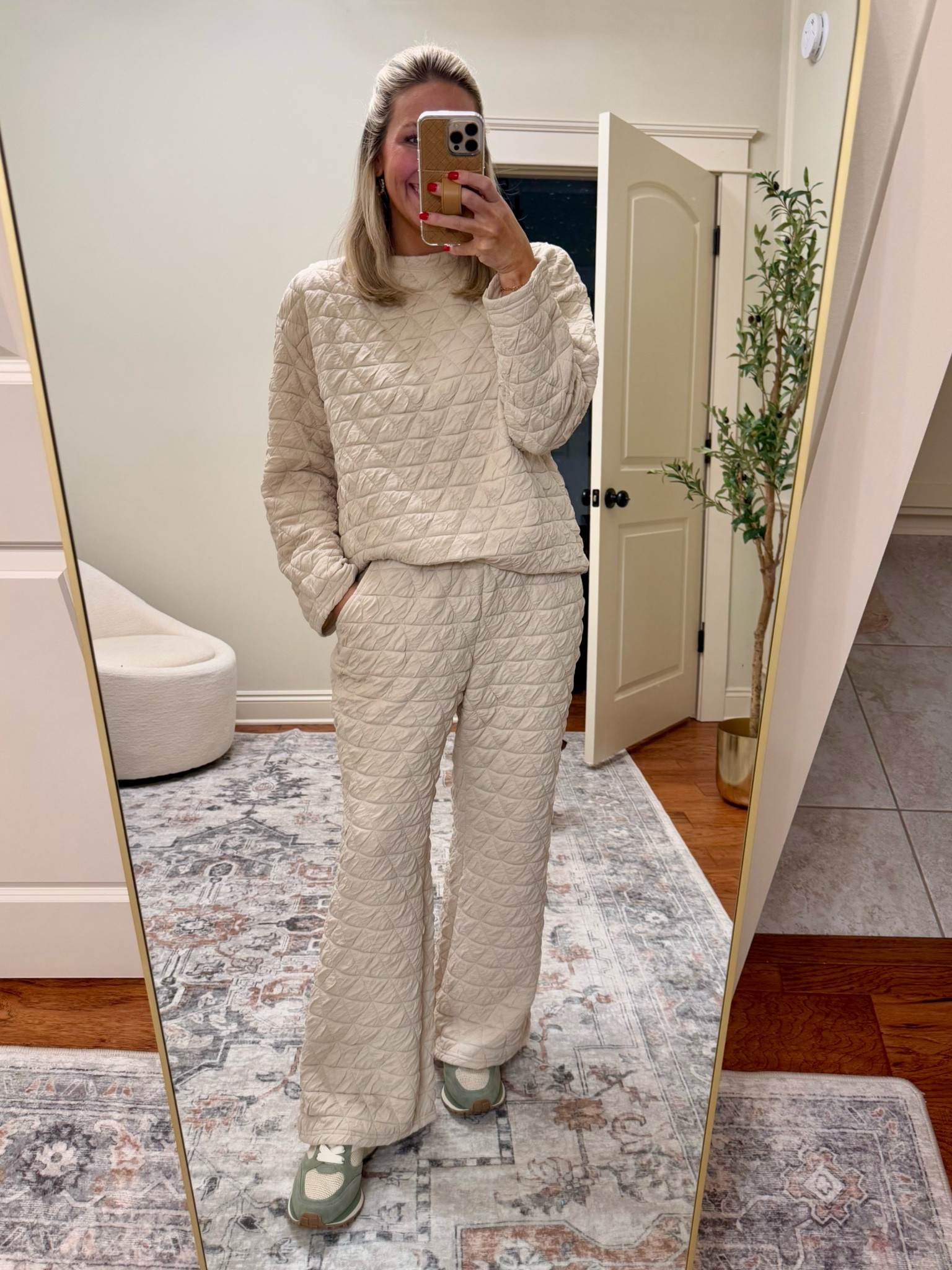 Amazon lounge set
I sized up to a medium for an oversized fit! 

#LTKActive #LTKStyleTip #LTKFindsUnder50