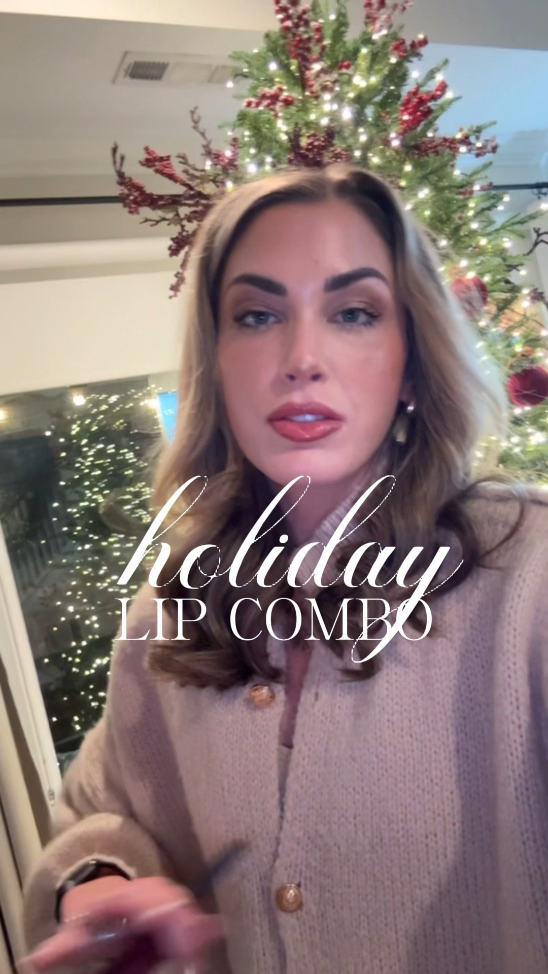 Holiday lip combo 🎄💋

Covergirl color is “honey Blur"

•
•
Christmas holiday makeup look, burgundy red lip color, red lip stick, nude lip combos 

#LTKHoliday #LTKBeauty